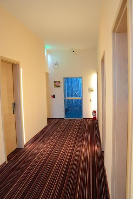 Zenti Plaza Hotel Drobeta Turnu Severin Exterior photo